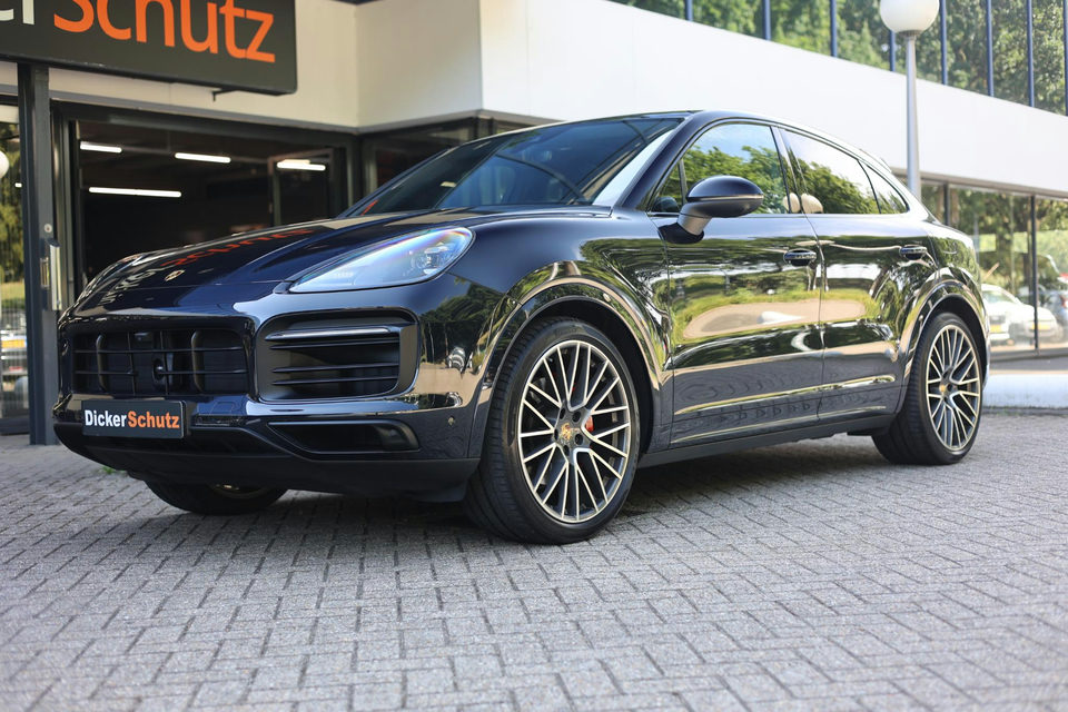 2022 Porsche Cayenne Coupé 3.0 E-Hybrid Platinum Edition, foto 1
